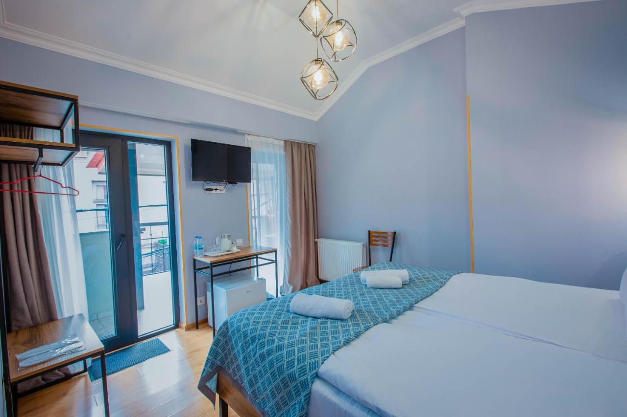 Central Gate Hotel In Heart Of Tiflis Exterior foto
