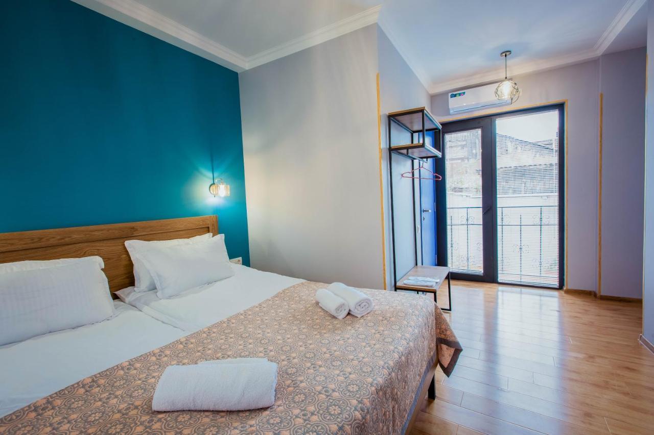 Central Gate Hotel In Heart Of Tiflis Exterior foto