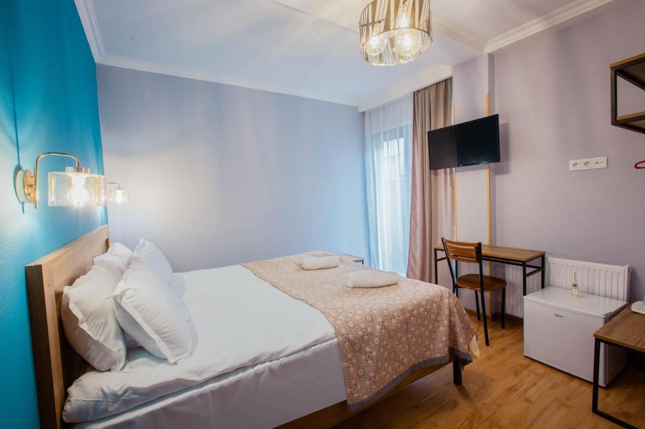 Central Gate Hotel In Heart Of Tiflis Exterior foto